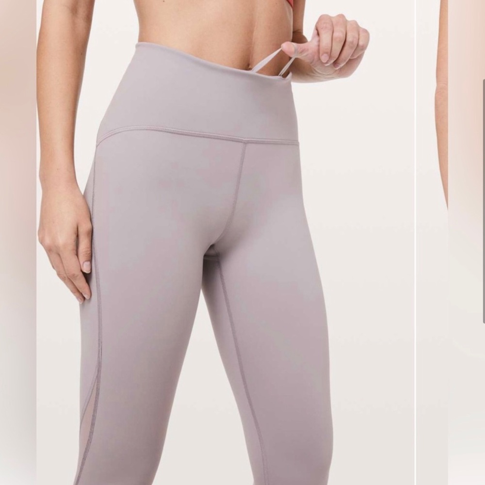 Lululemon High Waisted Light Purple Train Times Leggings 24” ( size 0 ) - Picture 3 of 12
